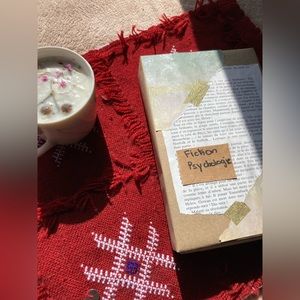 Blind date with 2 books and a candle 📚🕯️Version française or English Version